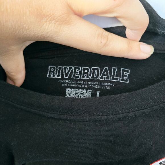 Ripple Junction Riverdale Tee Size L – Southside Serpents, Graphic, Fandom - Picture 3 of 5